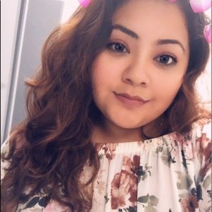 Meet your Posher, Maria